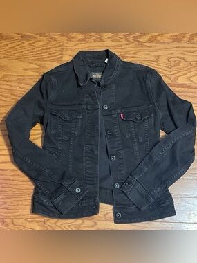 Levi's Black Women's Jean Jacket
